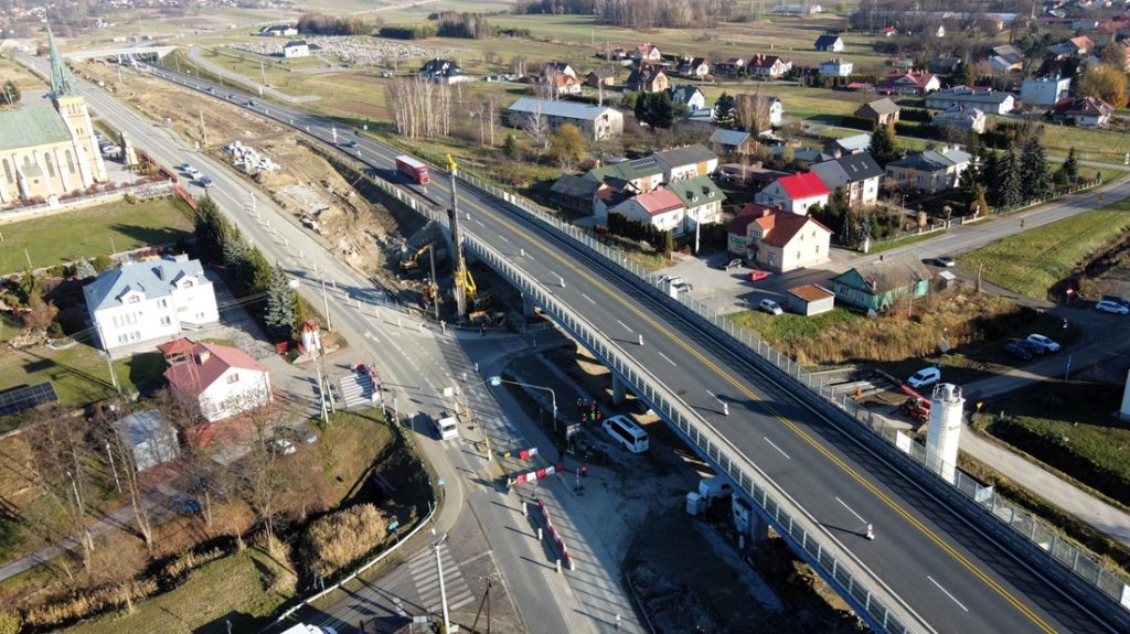 Rozbudowa S19: Nowa estakada w Nienadówce