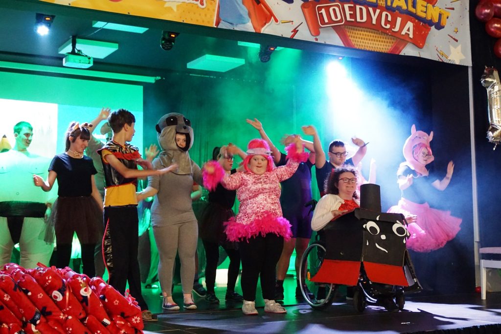 DĘBICA: ,,I Ty Masz Talent” – młodzi artyści pokazali co potrafią