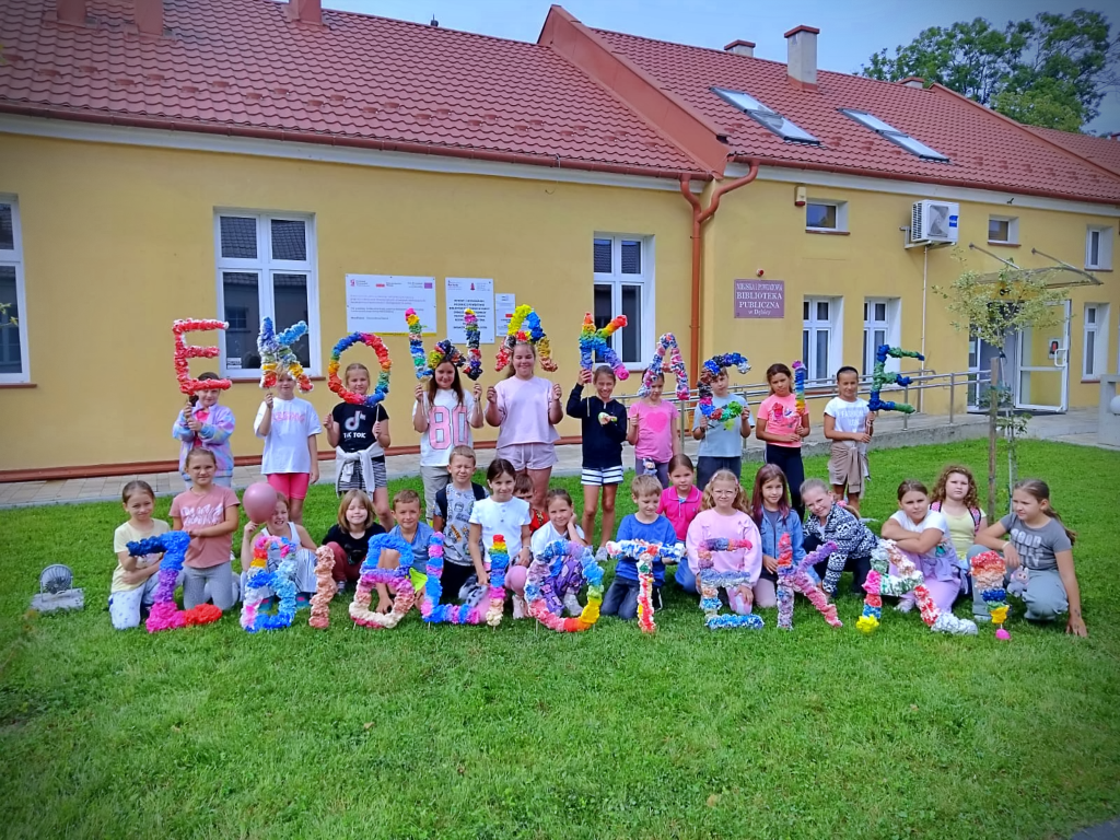 „Zainspirowani naturą” — barwne zakończenie wakacji w Bibliotece w Dębicy