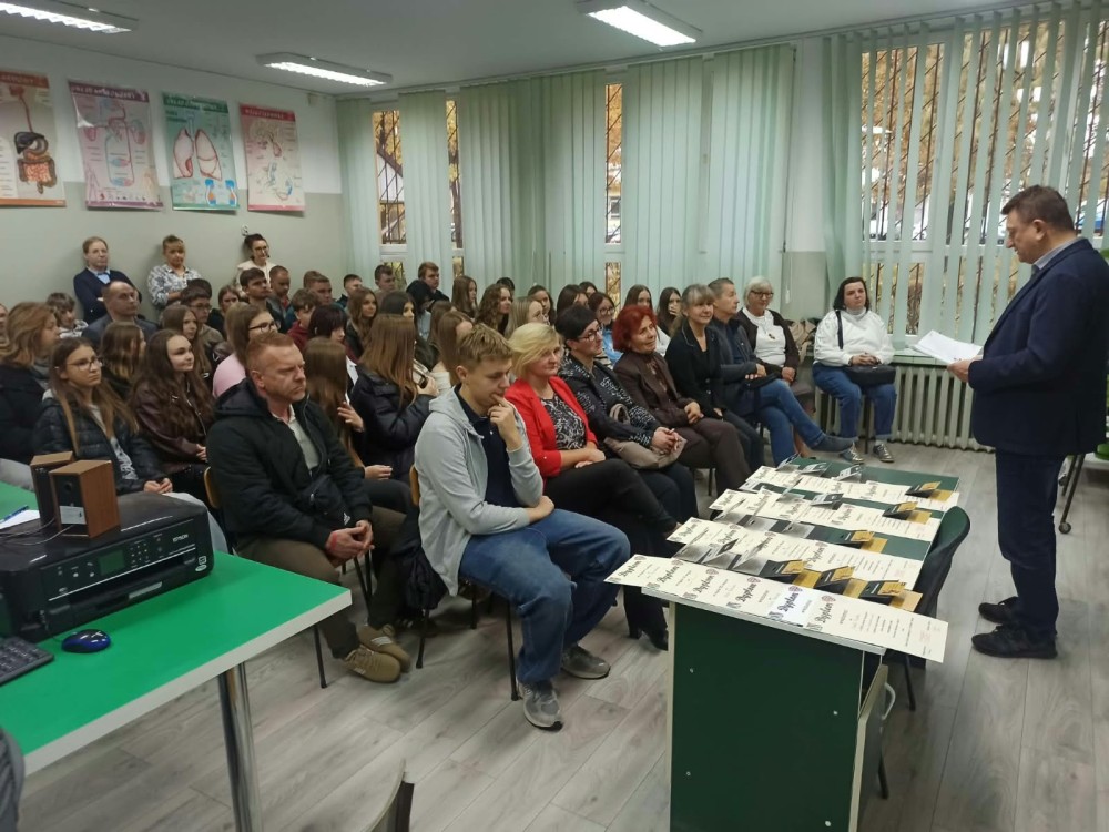 40 uczniów z powiatu dębickiego pojedzie do Krakowa. Wyłoniono laureatów konkursu ekologicznego